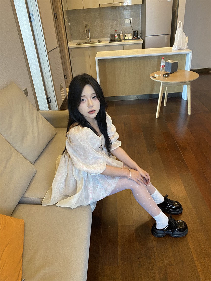 极品国模婉婉2024.05.23 S+V无水印私拍套视图 465P4V